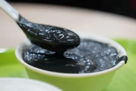 H DESSERT HOUSE