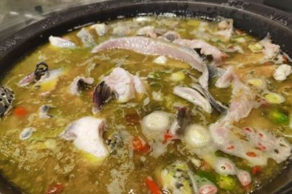 鲜椒鱼·雅安地标性美食