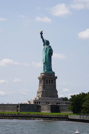 รีวิวที่เที่ยวนิวยอร์ก Statue Of Liberty Cruises With Landing