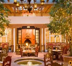 La Plazuela At La Fonda