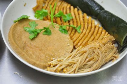 凤霞把子肉馆(普查西院店)