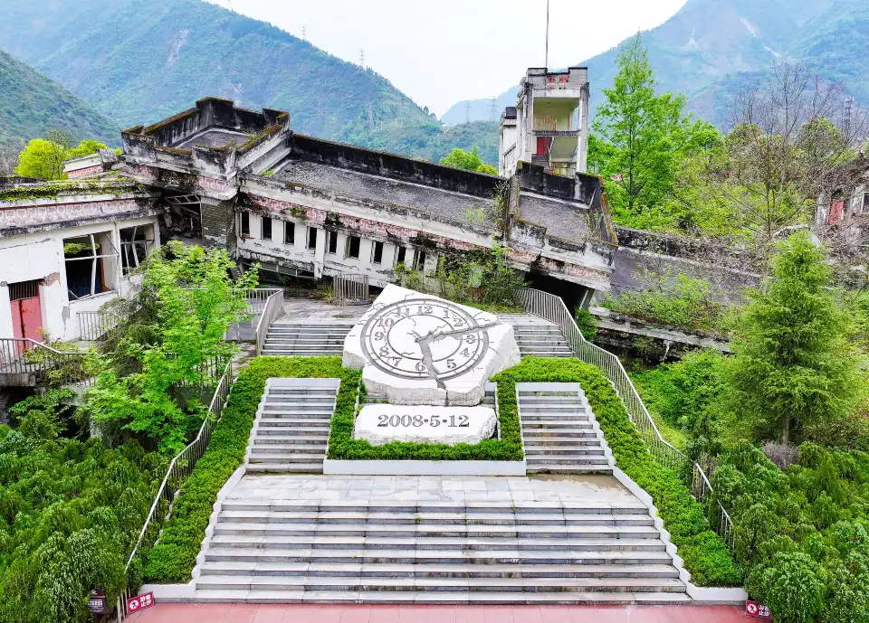 1_Aba Prefecture Wenchuan Special Tourist Area
