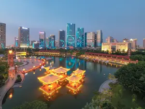 Thousand Lantern Lake Park
