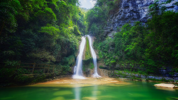 Niujiaozhai Waterfall Scenic Area