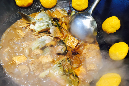 老关东泉水柴火炖(长白山店)