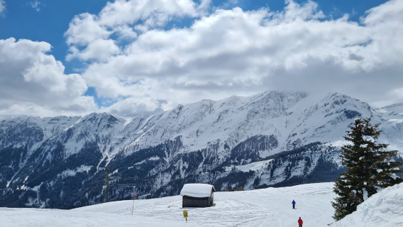 Skilifte Tschappina-Lüsch-Urmein AG Oberurmein