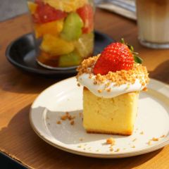 Monz Cafe User Photo