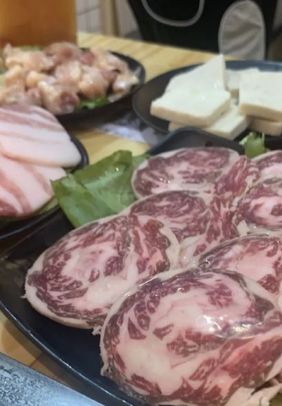 牛花花秘制炭火烤牛肉(南城店)