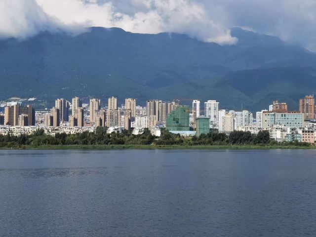 Erhai Lake Travel and Photography