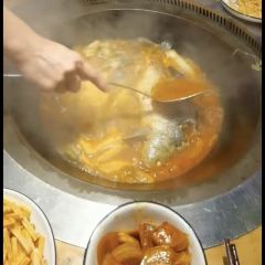 SHAN HE TUN User Photo