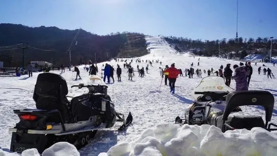 滑雪