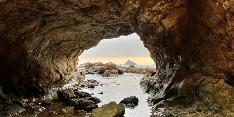 海蝕洞