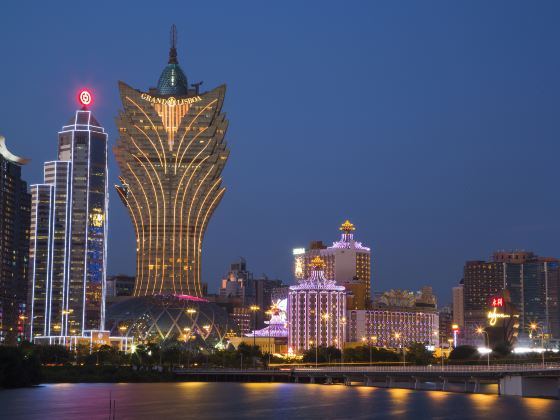 MACAU ISLANDS ＆ HZM BRIDGE CRUISES