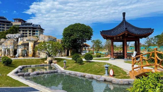 Yunfu Jinshuitai Resort