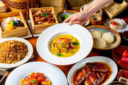 100 Century Avenue Bar