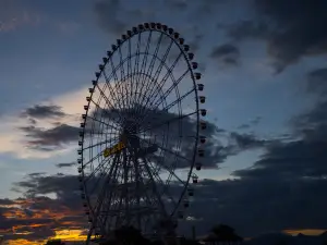 Vòng quay Mặt Trời (Sun Wheel)