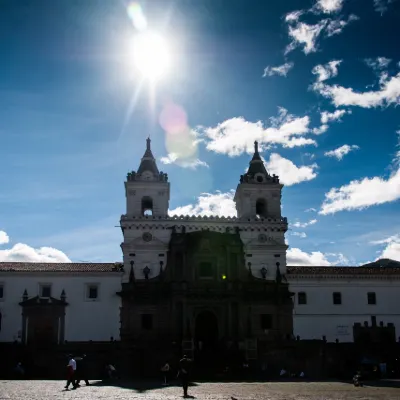 Flights from Quito to Lima