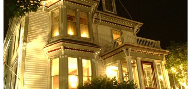 Hartstone Inn