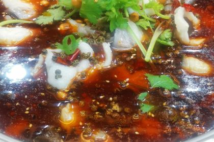 LI ER XIAN YU CUN XIANG CHENG DIAN