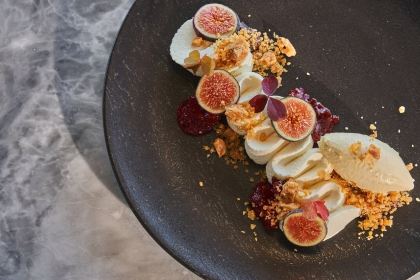 Peak with Priceless Restaurant & Bar