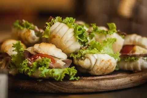 Roll Bar café&restaurant