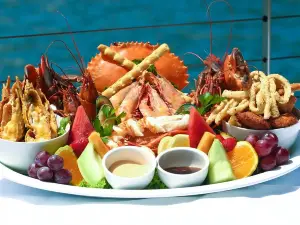 Top 10 Local Restaurants in Cairns