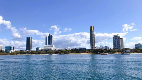 Champagne Sailing Cruises