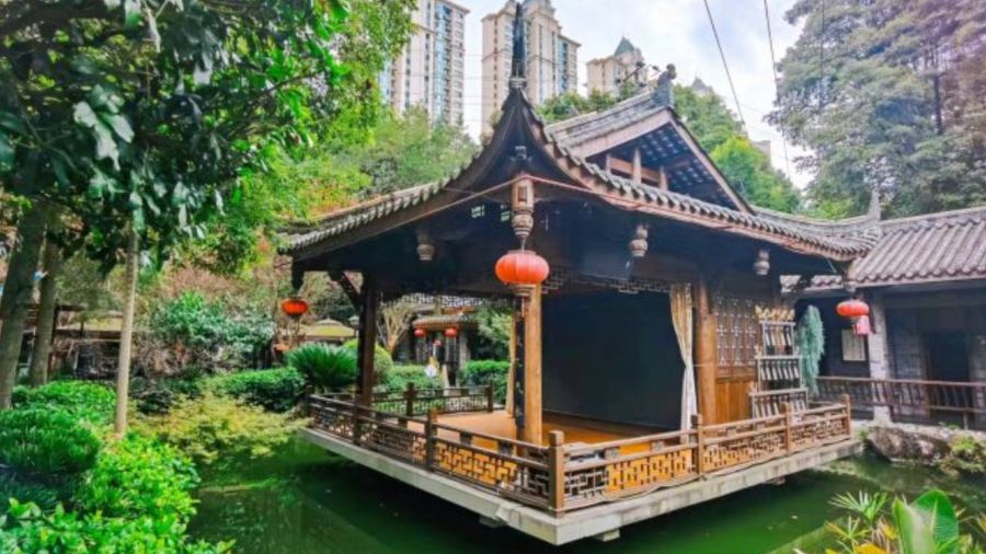 龙腾庭院火锅(恒大新城店)