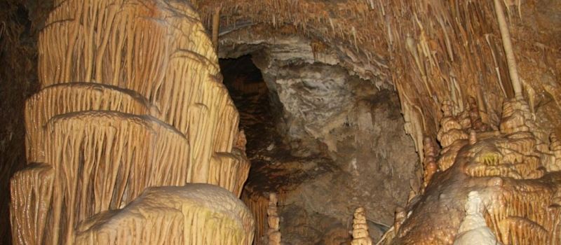 Lewis and Clark Caverns
