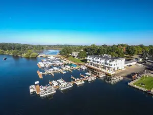 Green Lake Marina