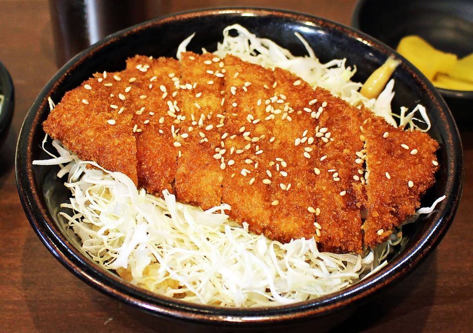 Katsudon Yoshibei Sannomiya Honten (Sannomiya, Kobe) - Restaurant