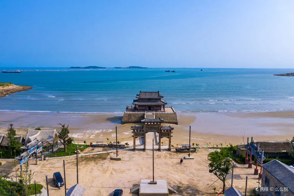 Haiyang Hutou Bay