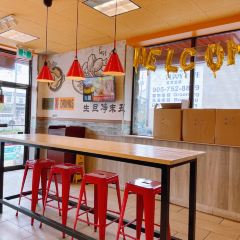 Mr. Six Fried Chicken User Photo