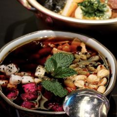 雲小骚·瓦片烧烤(刘宅店) User Photo