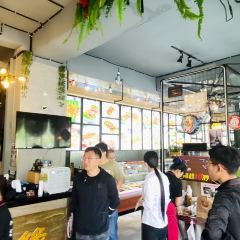 德盛缘烧烤(东关路店) 여행 사진