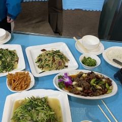 南华红龙草墩屋(涟漪街店) User Photo