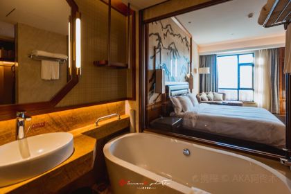 长白山温泉皇冠假日酒店·彩丰楼中餐厅