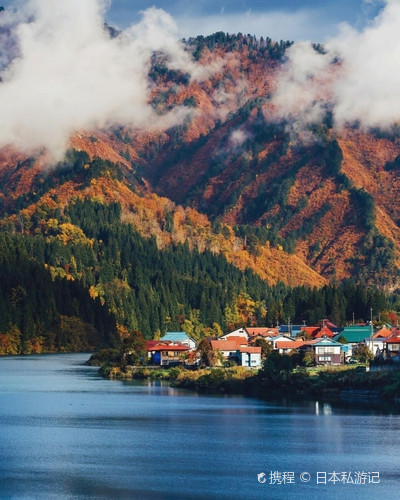 福島・金山町の大志集落は、まるでスイスやオーストリアのハルシ