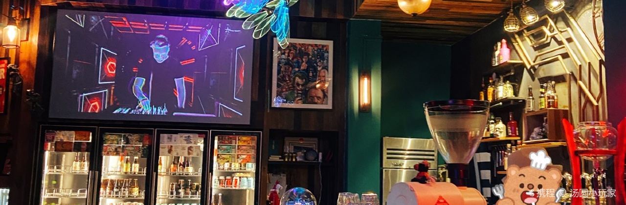 Five Club精釀.咖啡.紋身