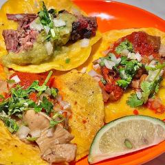 MOON VILLAGE美式慢烤(东方商业广场店) User Photo