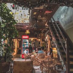 Calanthe Art Cafe User Photo