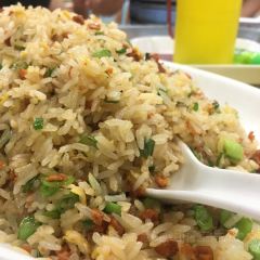 领鲜一家饭店(沙滩全海景一号店) User Photo