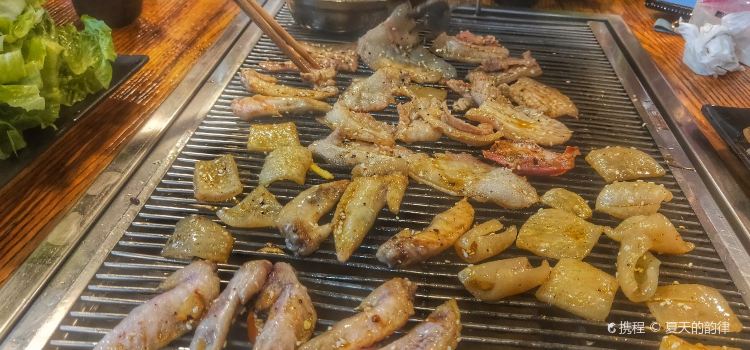 三人行烤肉(晋茂新园店)