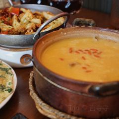 锦品小官 User Photo