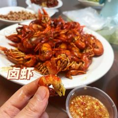 潜江五七油焖大虾(左岸星城店) User Photo