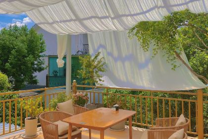 曼里花园·泰式料理(龙泰花园店)