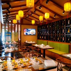聚朋熬鱼泡饭·海鲜蒸饺·精品家常菜(河南路店) 여행 사진