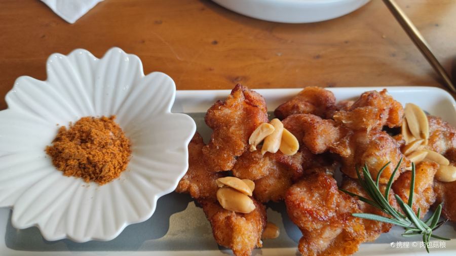 积兴里Coffee(烟台山店)