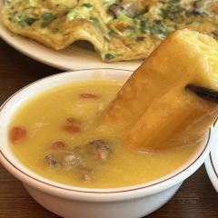 锦品小官 User Photo