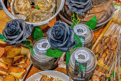 春幸記港式地攤打邊爐(常州總店)